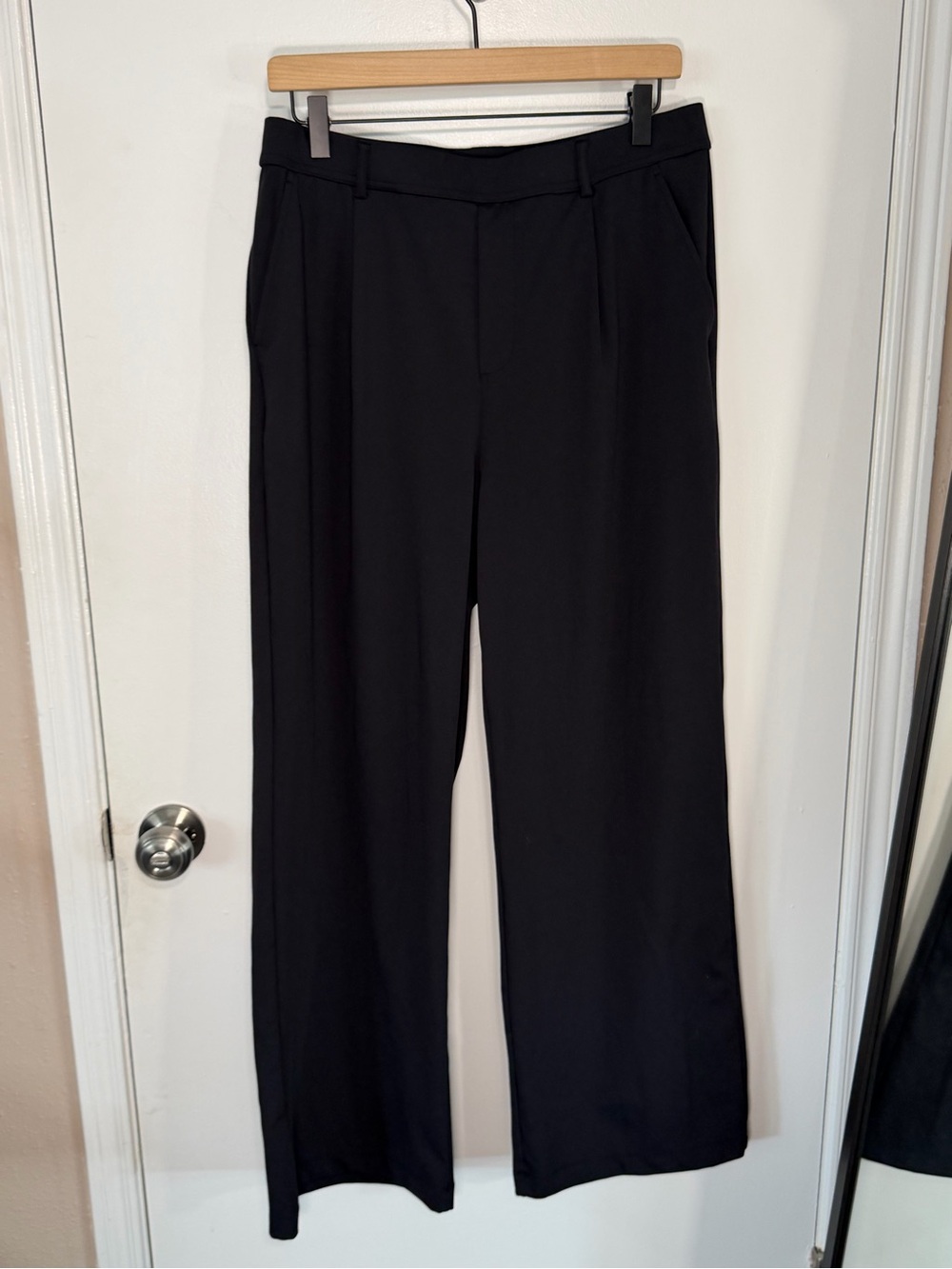 HALARA Black Work Pants - L